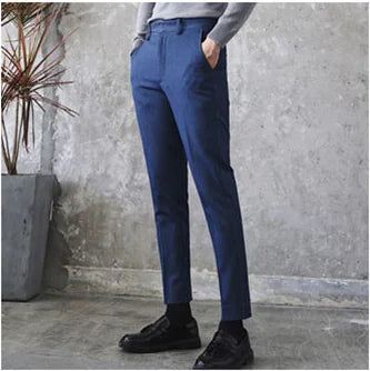 Stylist's Black Tapered Comfort Pants