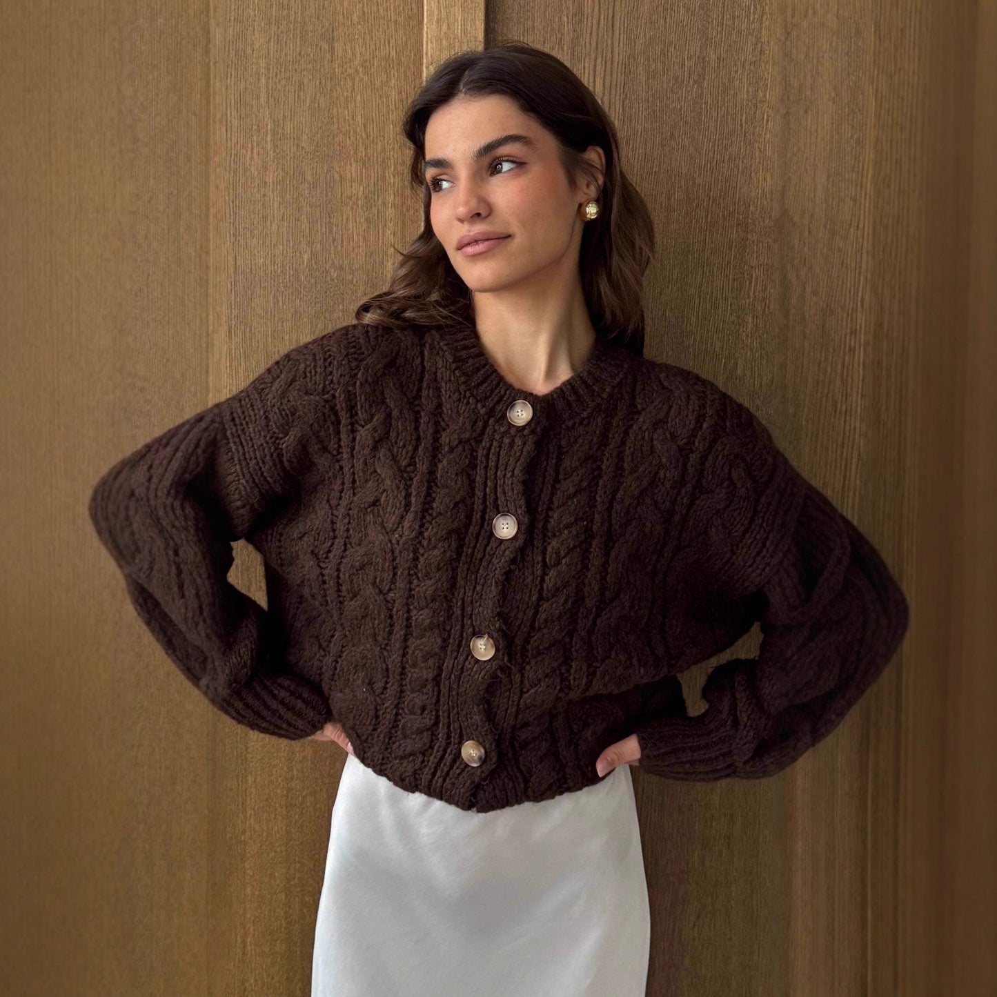 Women's Twist Fashion Round Neck Retro Long Sleeve Sweater