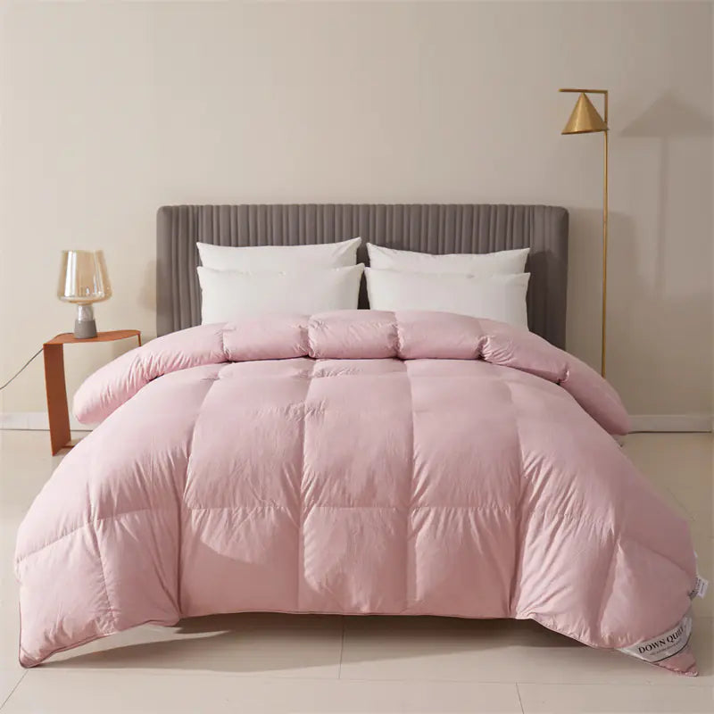 95% White Goose Down Winter Comforter (King)