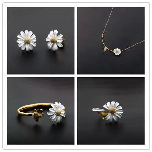 Summer Fresh Daisy Jewelry Set for Women