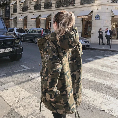 Women's Cold Resistant Camouflage Cotton Jacket for Camping