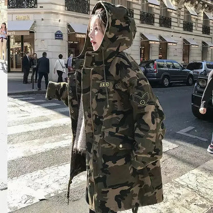 Women's Cold Resistant Camouflage Cotton Jacket for Camping