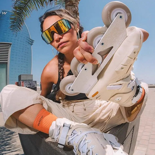 Frozen Fish Flying Eagle Roller Skates F4 College Style - Unisex Beginner Street Skating