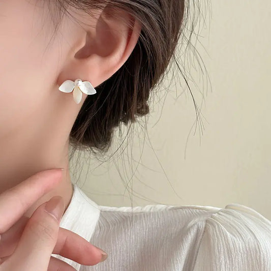 Korean Elegant Pearl Shell Earrings