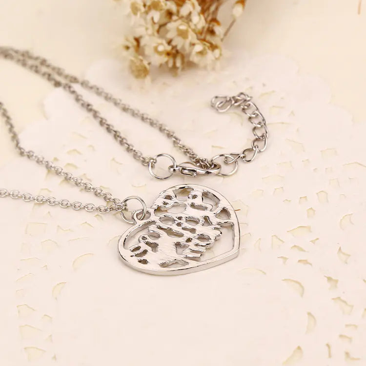 "Love You Mom Silver Necklace - Elegant Collar Chain"