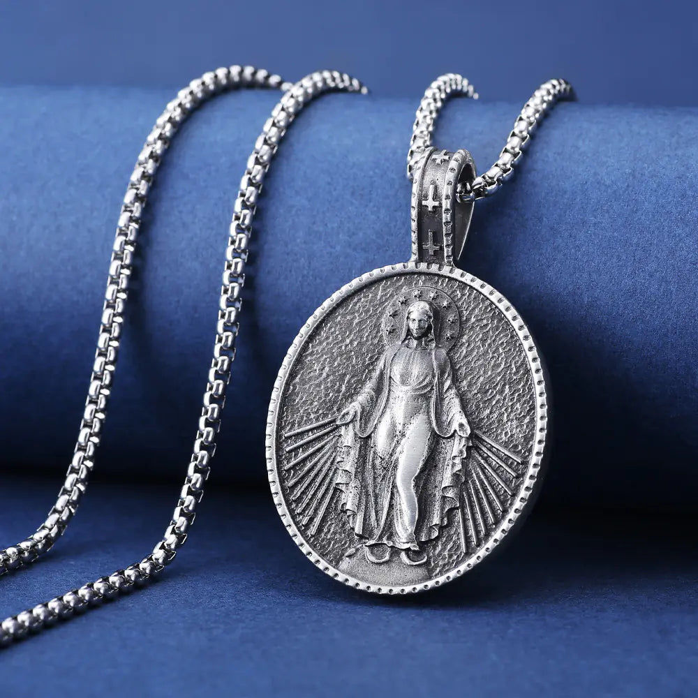 Vintage Charm Unisex Pendant Necklace