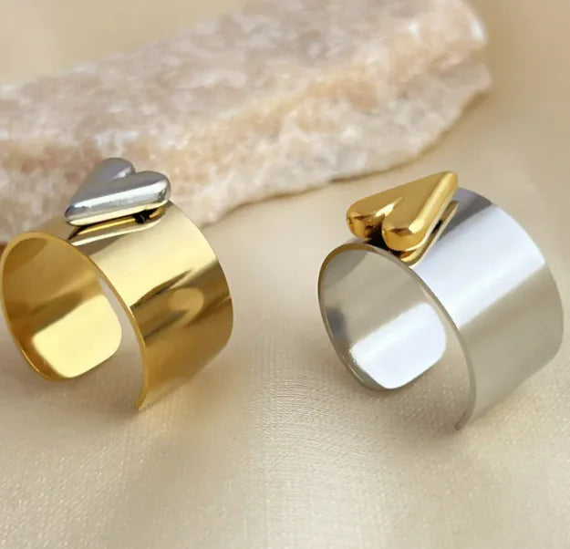 Retro Heart-shaped Ring