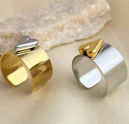Retro Heart-shaped Ring