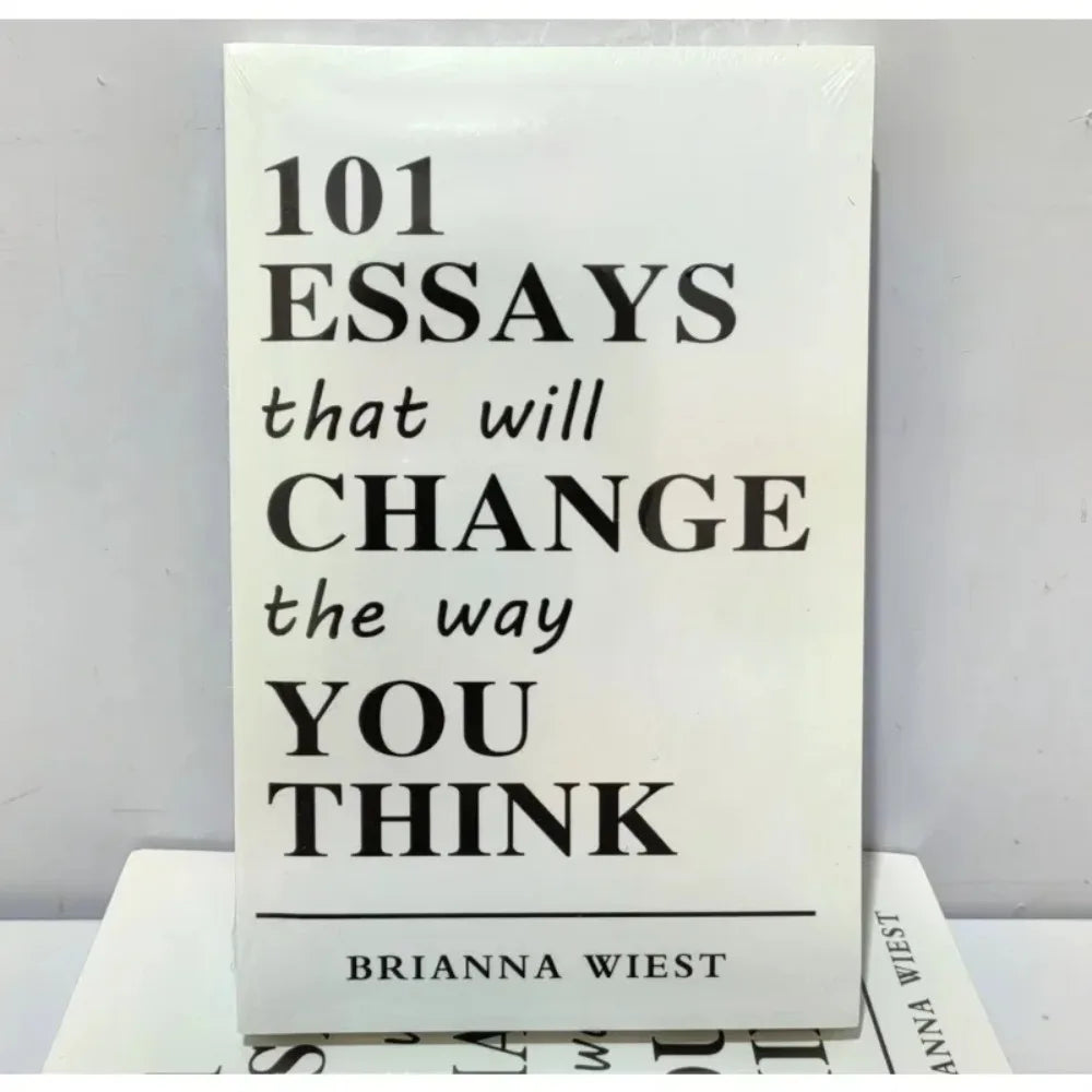101 Essays That Will Change The Way You Think - Paperback