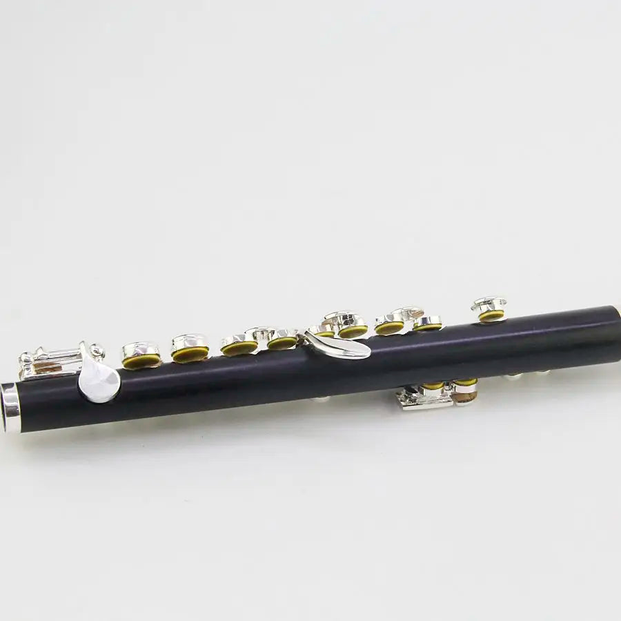 Japanese Muramatsu ebony flute – 17 holes, B-key design, in C major; made of pure silver, specially designed for use in bands.