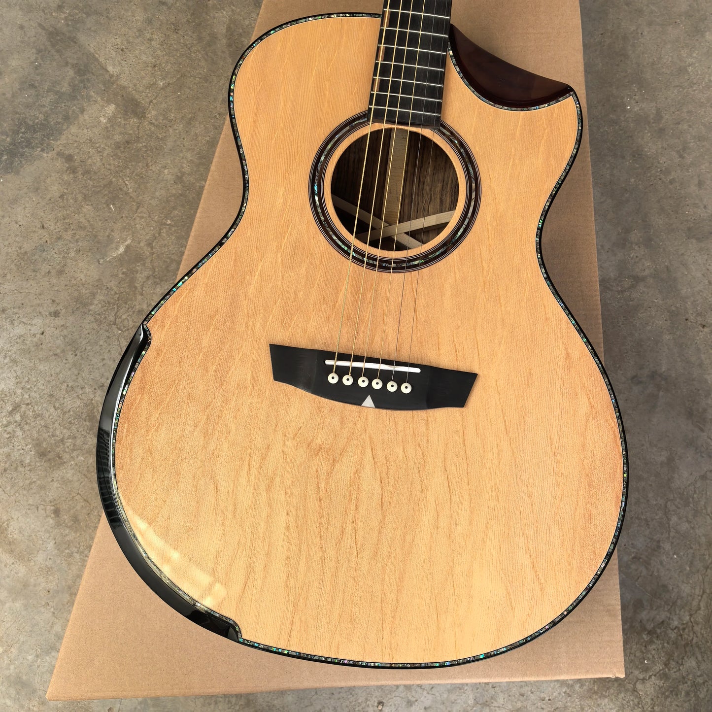 40" Original Handmade Grade A+ Full Solid Wood Guitar | Original Sound - GA Mold