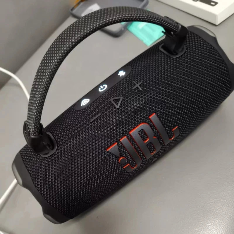 JBL Charge 6 Portable Bluetooth Speaker - Portable Waterproof & Drop-Proof Bluetooth Speaker, Bold Pro Sound with AI Sound Boost, 28Hrs of Playtime