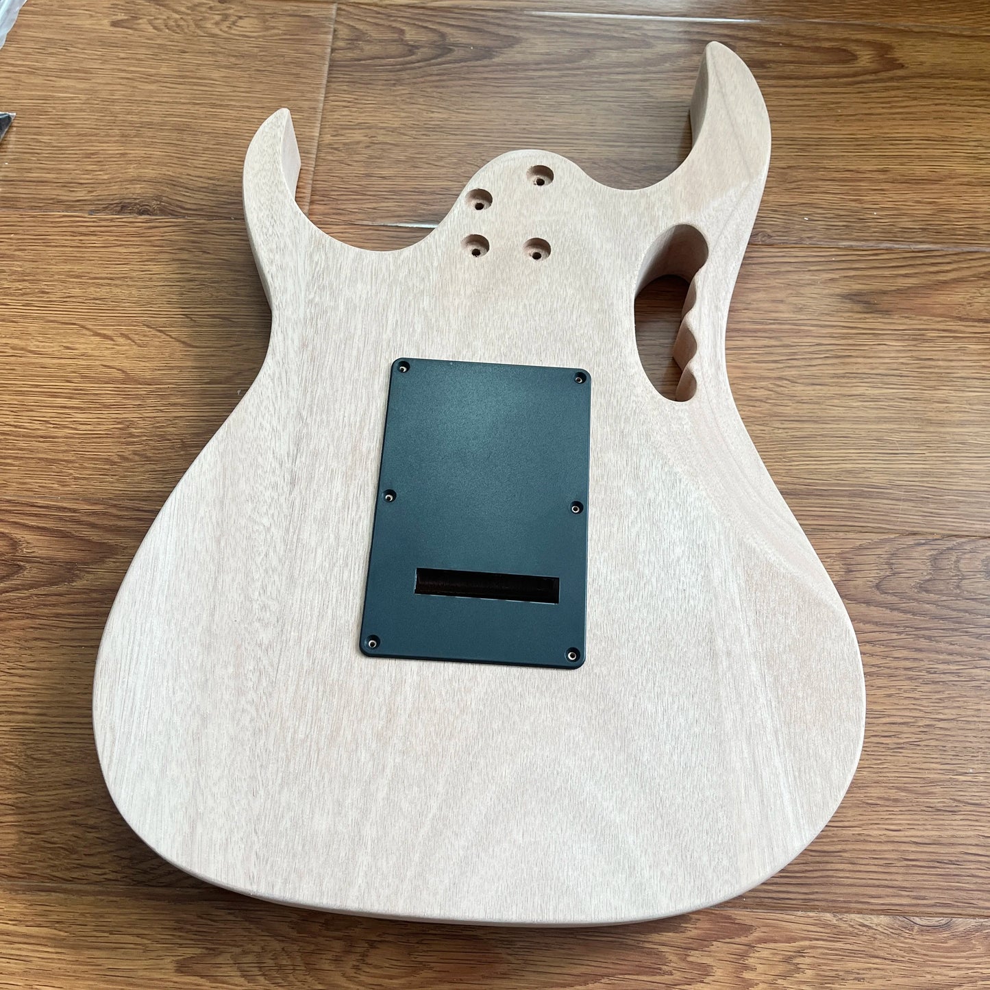 DIY Electric Guitar Kit - Mahogany Body with High-Quality Materials - Available in Stock - Quick Delivery