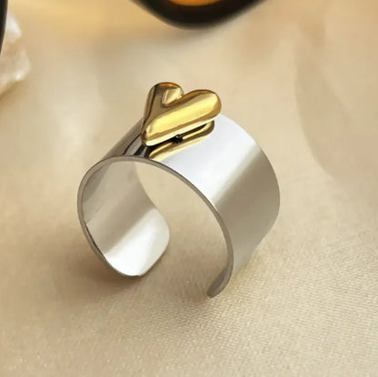 Retro Heart-shaped Ring
