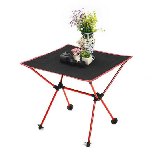 Compact Adventure Table in Oxford & Aluminum