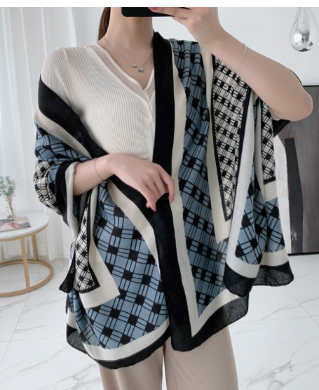 Women's Plaid Shawl - Warm Wrap