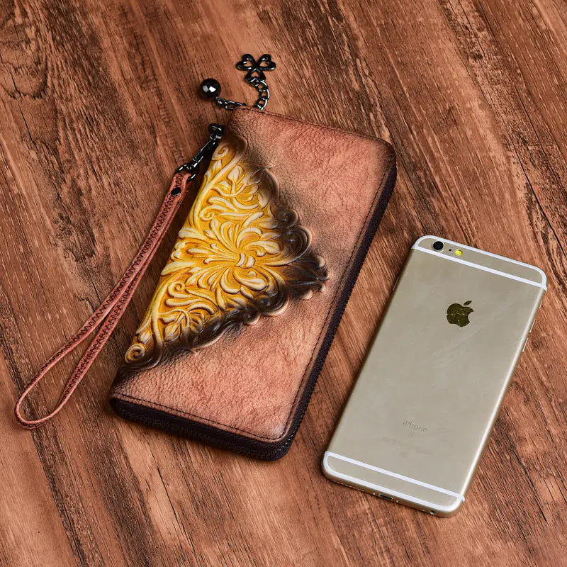 Retro Leather Clutch Bag for Women
