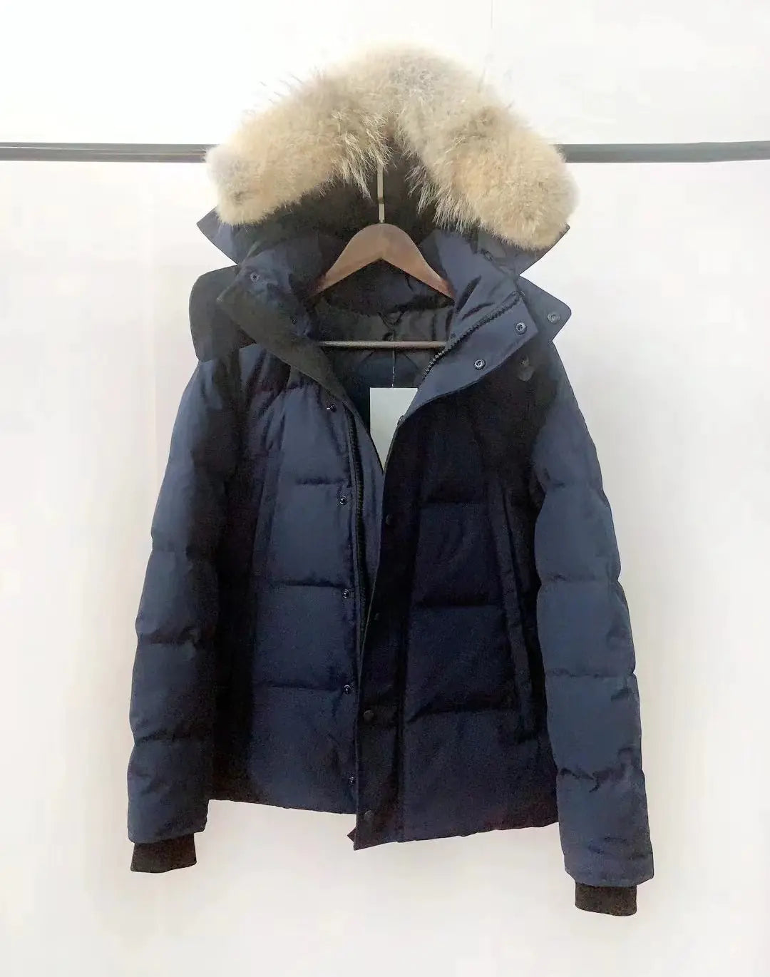 Canadian Style Warm White Goose Down Jacket (Autumn/Winter)