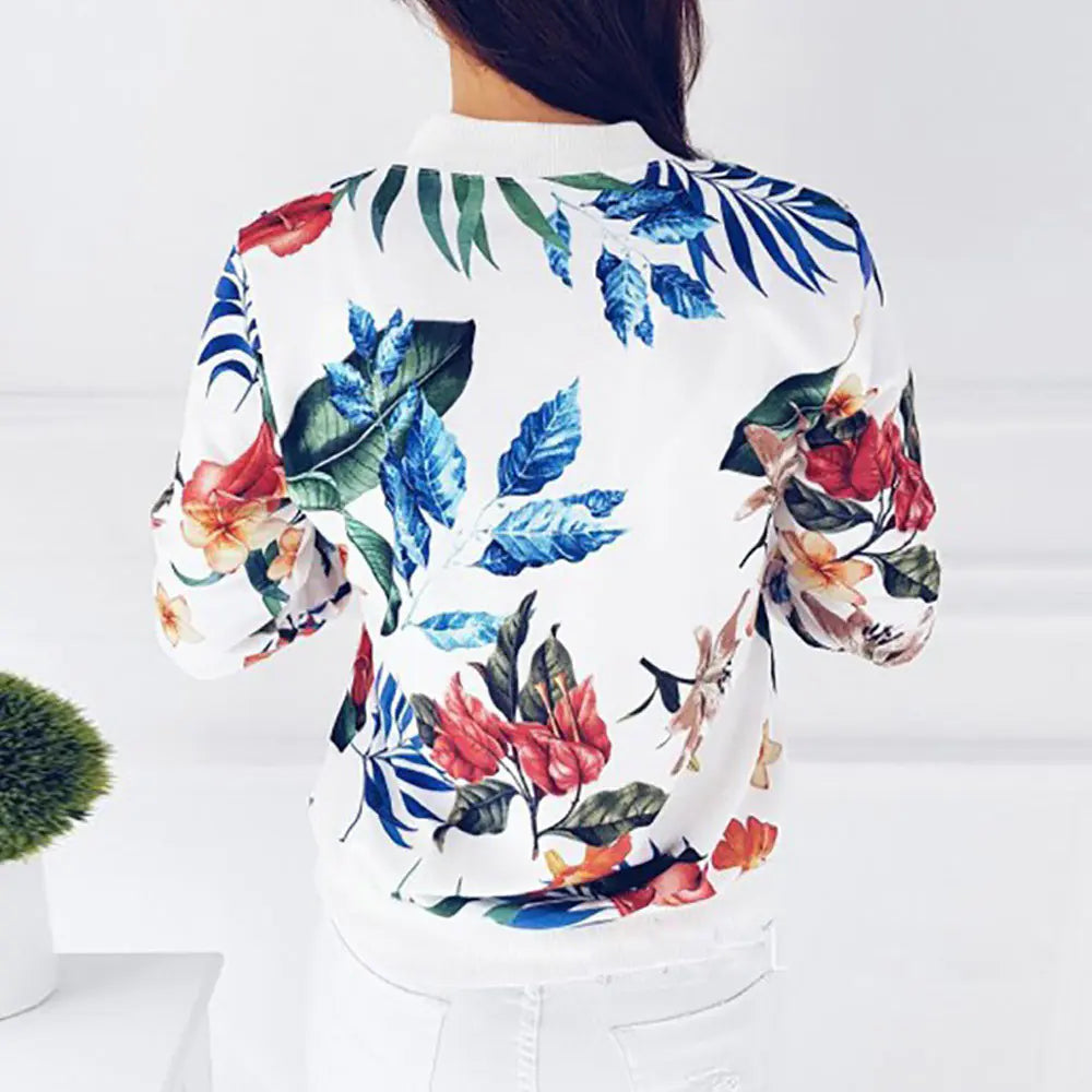 Chic Short Baseball Jacket with Print
