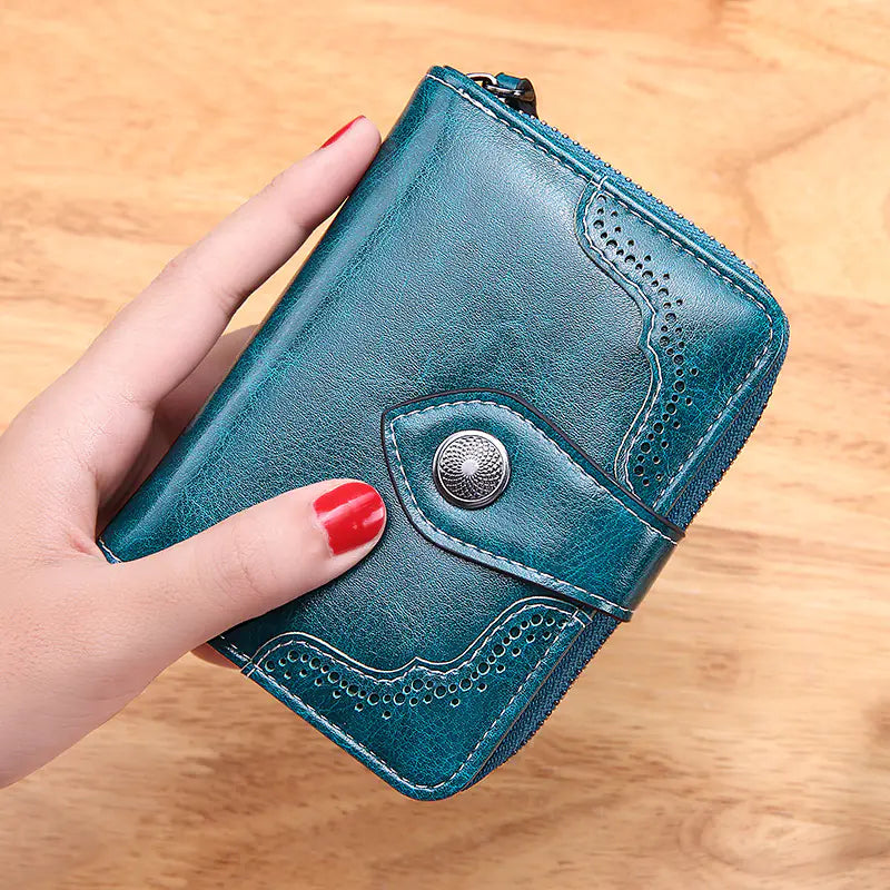 Women's Retro Waxed Leather Zipper Wallet