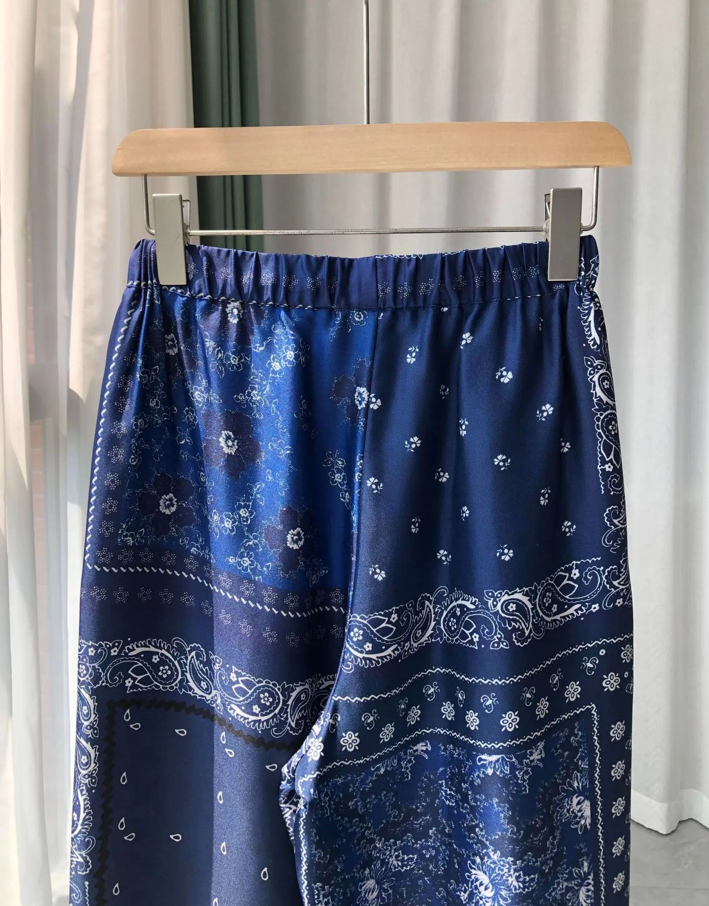 Pajamas| Chic Navy Blue Silk Pants & Shirt Combo